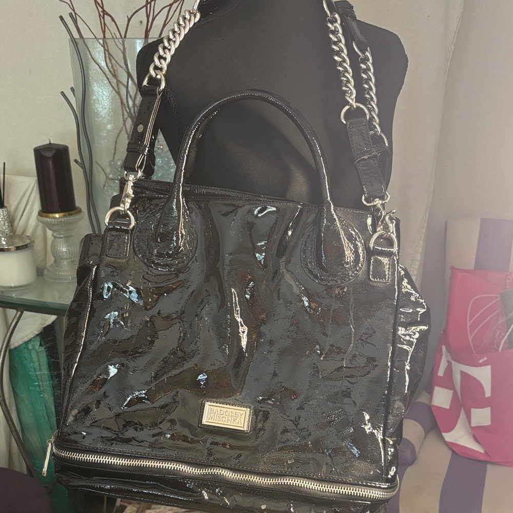 Badgley Mishka black patent leather bag. Long Chan and zip bottom. Never worn.